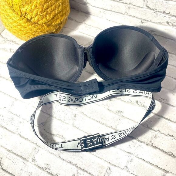 Victoria's Secret The Fabulous Black/White Logo
Swim Top Sz 34C - Picture 3 of 6